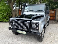 LAND ROVER DEFENDER 110