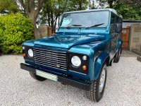 LAND ROVER DEFENDER 110
