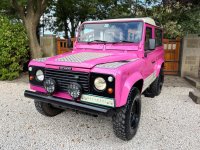 LAND ROVER DEFENDER 90